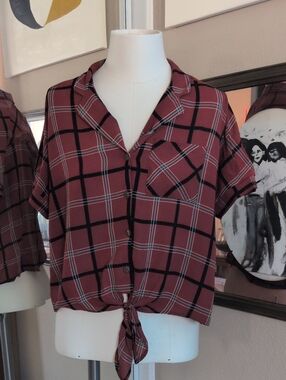 Monteau Rust Red Plaid Tie-Front Button Down Shirt